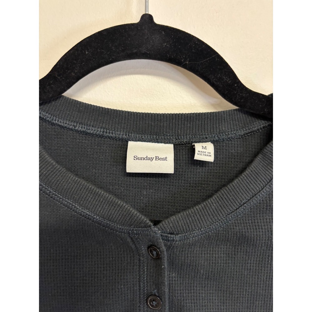 Sunday Best, Black, Long Sleeve Crop Top,‎ Women's Size M - Picture 3 of 4